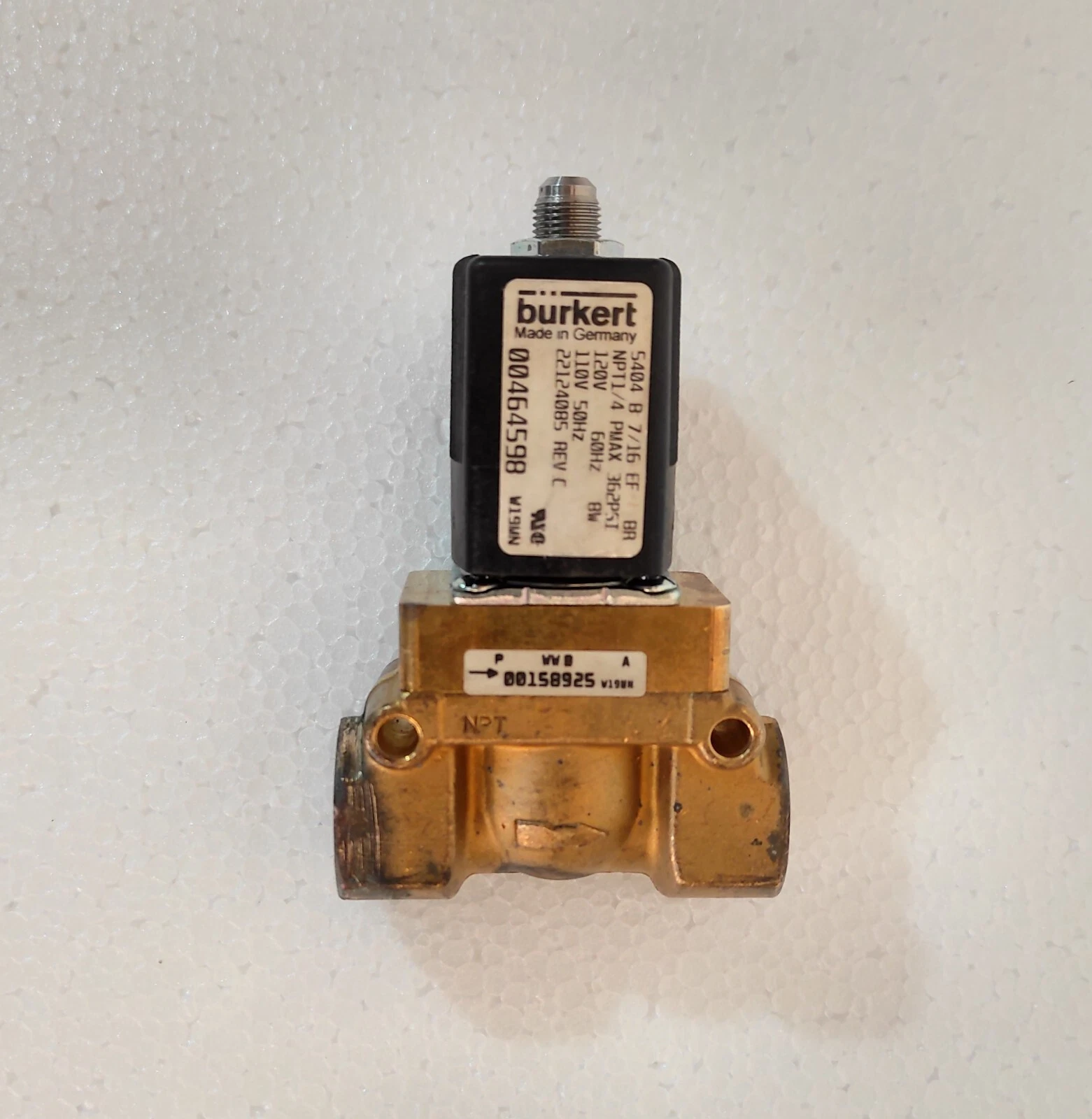 Burkert 5404 B 7/16 EF BR NPT1/4 Solenoid Valve 22124085 Rev C